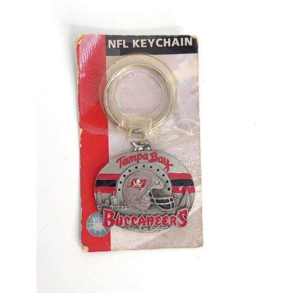 Tampa Bay Buccaneers NFL Metal Key Chain Officially Licensed 1997 Stamped Back - Picture 10 of 13